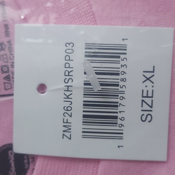 Adult Hello Kitty Pajamas - Picture 7 of 7